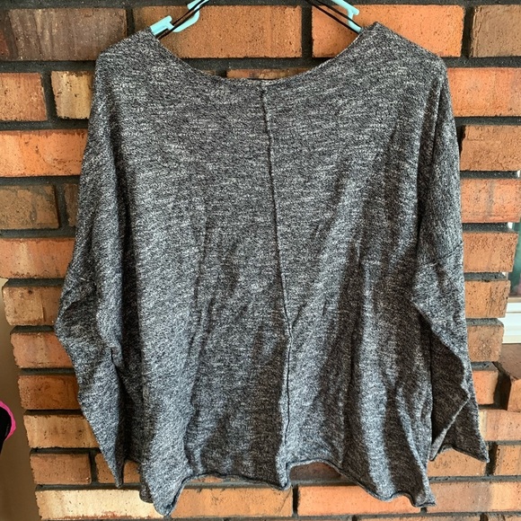 Zara Gray Knit Sweater - Picture 2 of 3